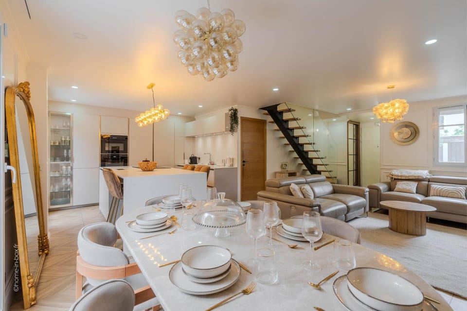 Villa Fakarava, 6 pers 10 min Disneyland Paris Bed and Breakfast in Bailly-Romainvilliers