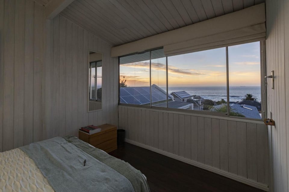 Bakoven Ocean View Villa & Cottage with Pool Villa in Camps Bay