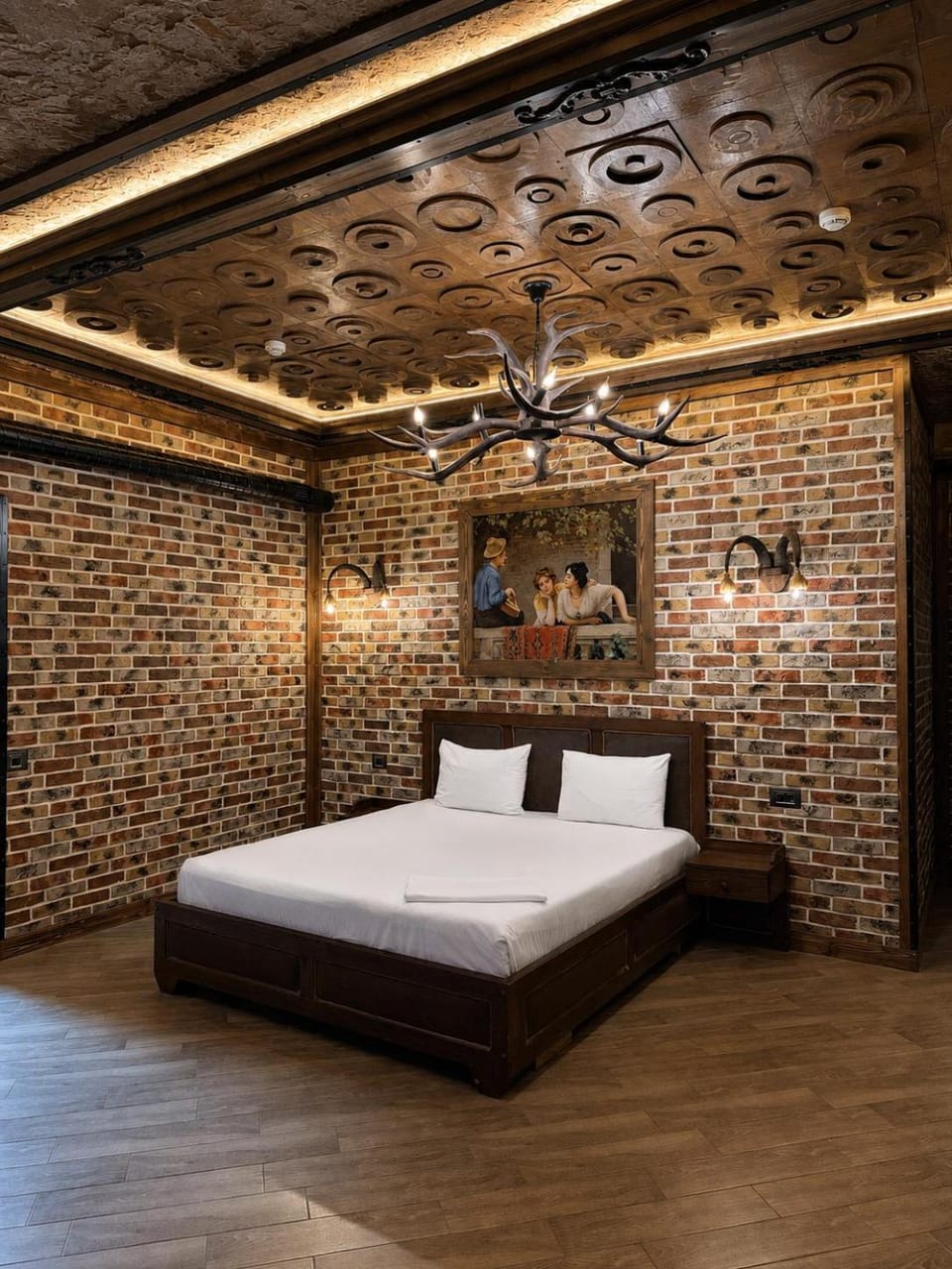 Bed, Photo of the whole room, Bedroom