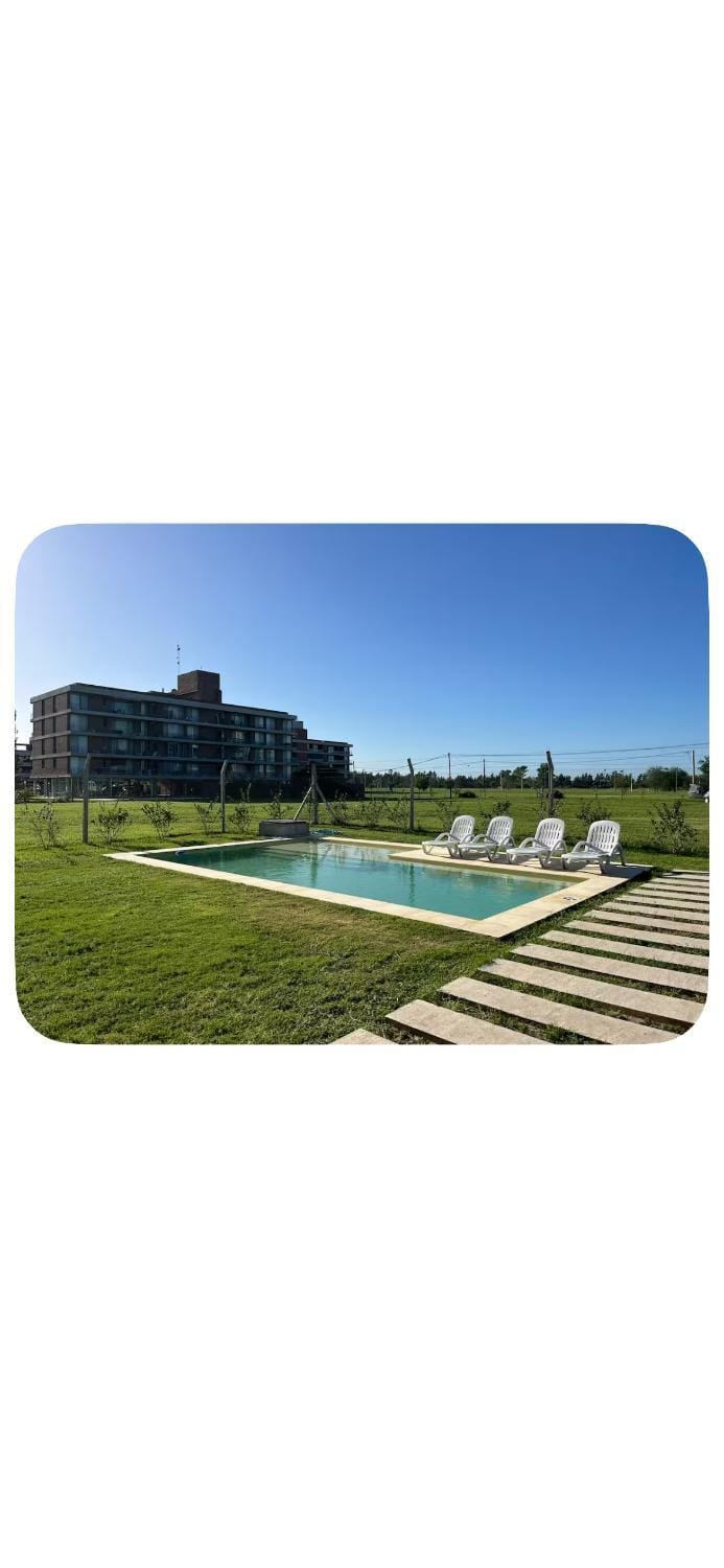 Garden, Swimming pool