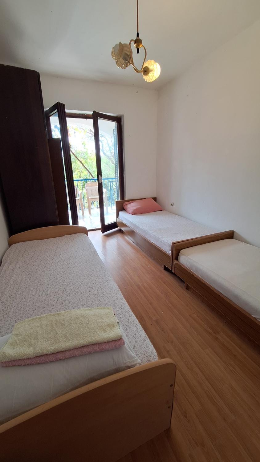 Room Parking Free Vacation rental in Budva Municipality