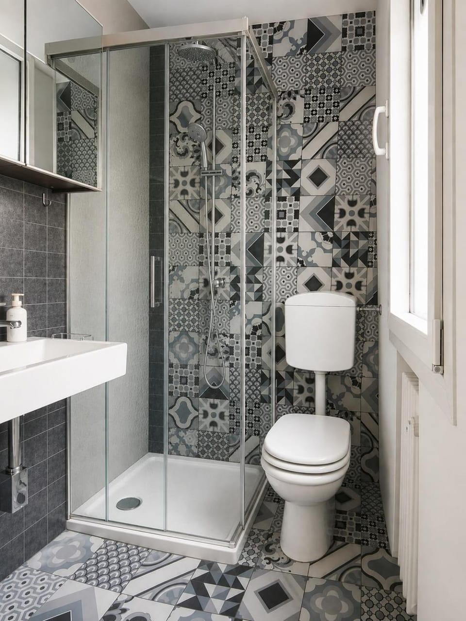 Shower, Toilet, Bathroom