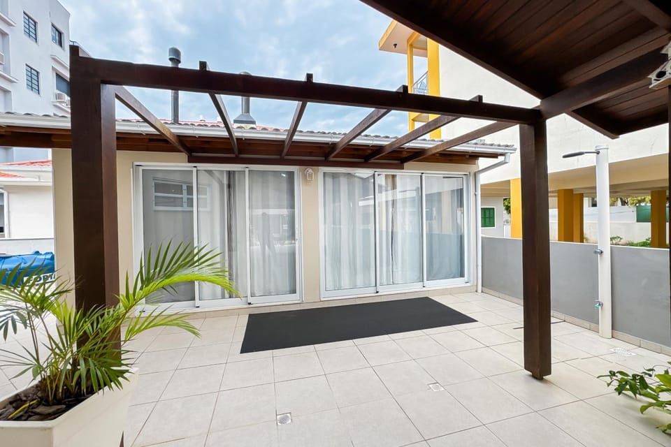 Praia de Palmas - 150m do Mar - Casa Ampla com Área Gourmet e Pet Friendly 0346 House in Florianopolis