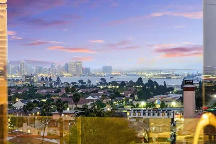 The Wave House Iconic Design - Panoramic Views House in Point Loma