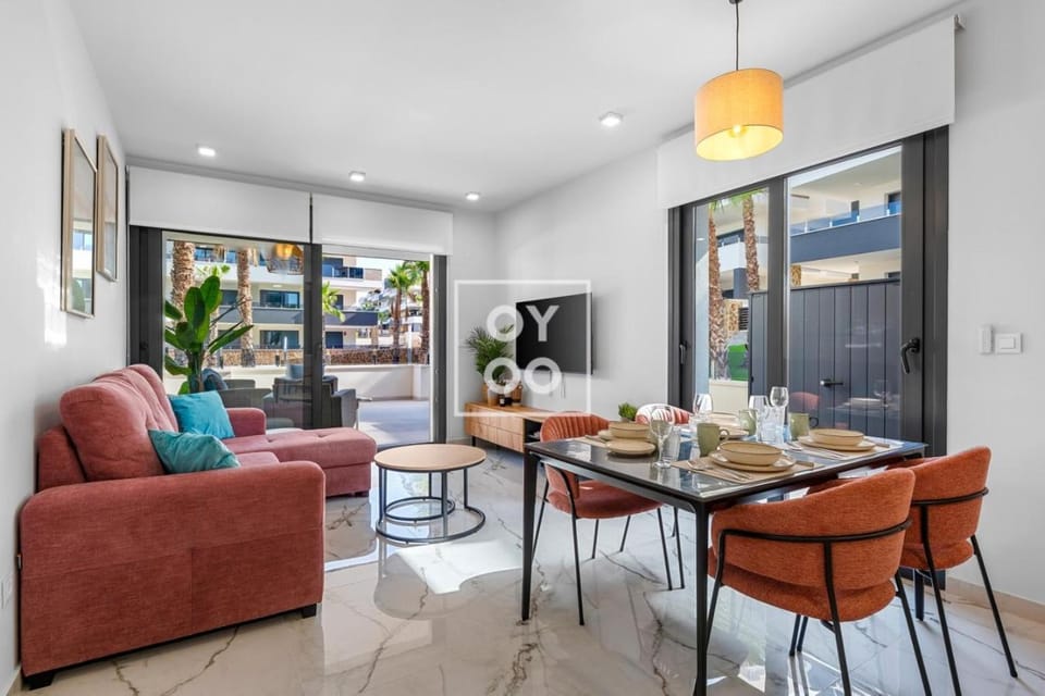 Balcony/Terrace, Seating area, Dining area