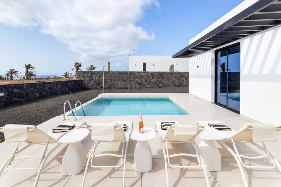 Luxury Holyhome - Villa Sea View Villa in Isla de Lanzarote