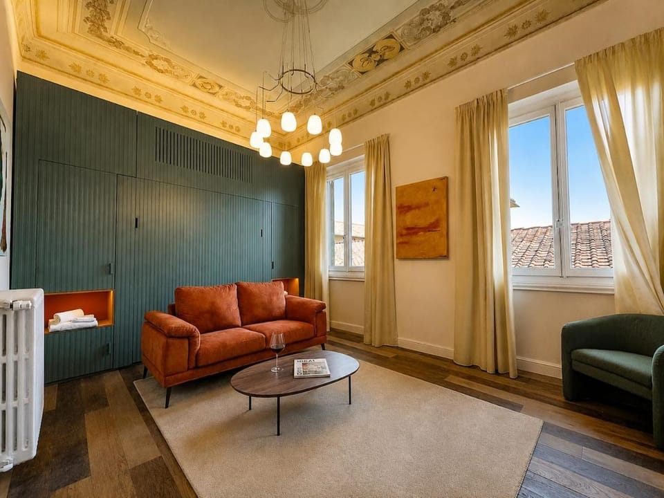 Florence Center - Design AC near Duomo & David Apartment in Florence