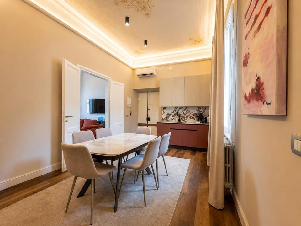 Florence Center - Design AC near Duomo & David Apartment in Florence