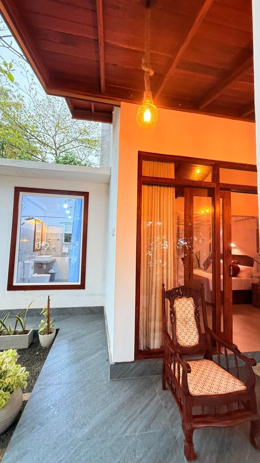 View (from property/room), Balcony/Terrace, Living room, Seating area