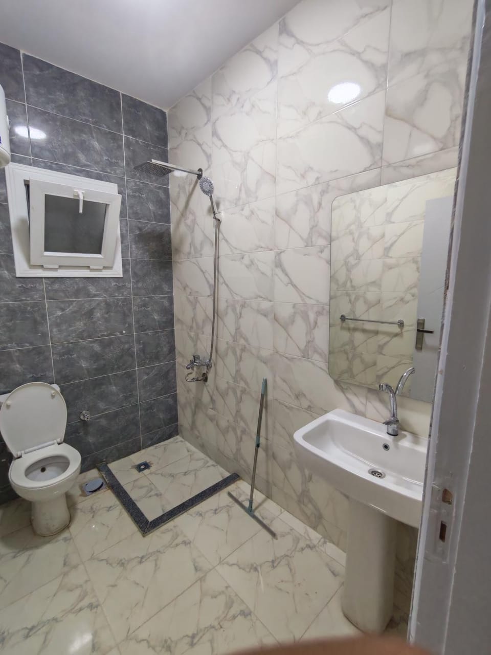 شقه فندقيه تري البحر بمرسي مطروح 2001 Apartment in Egypt
