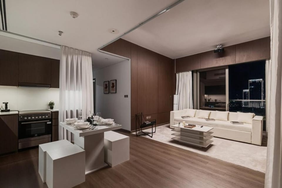 2BR Burj Khalifa with Fountain Views and Downtown Dubai Apartment in Dubai