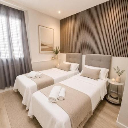 Easy Home Station1 Apartment in Parma
