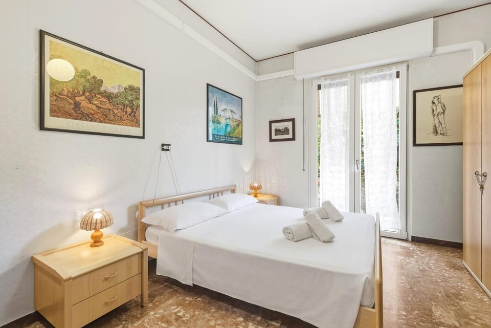 Hostdomus - Bilocale sul borgo Apartment in Finale Ligure