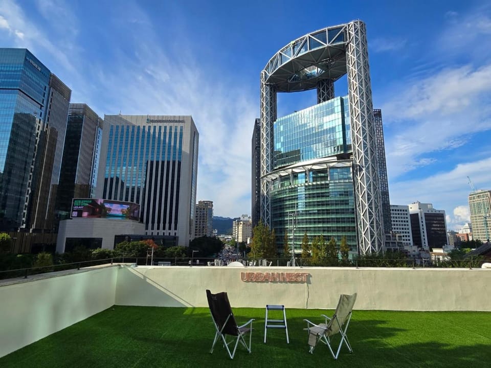 Property building, Day, City view