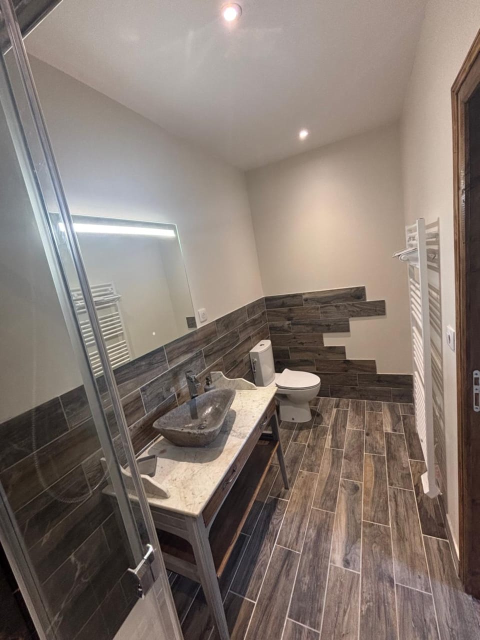 Shower, Toilet, Bathroom