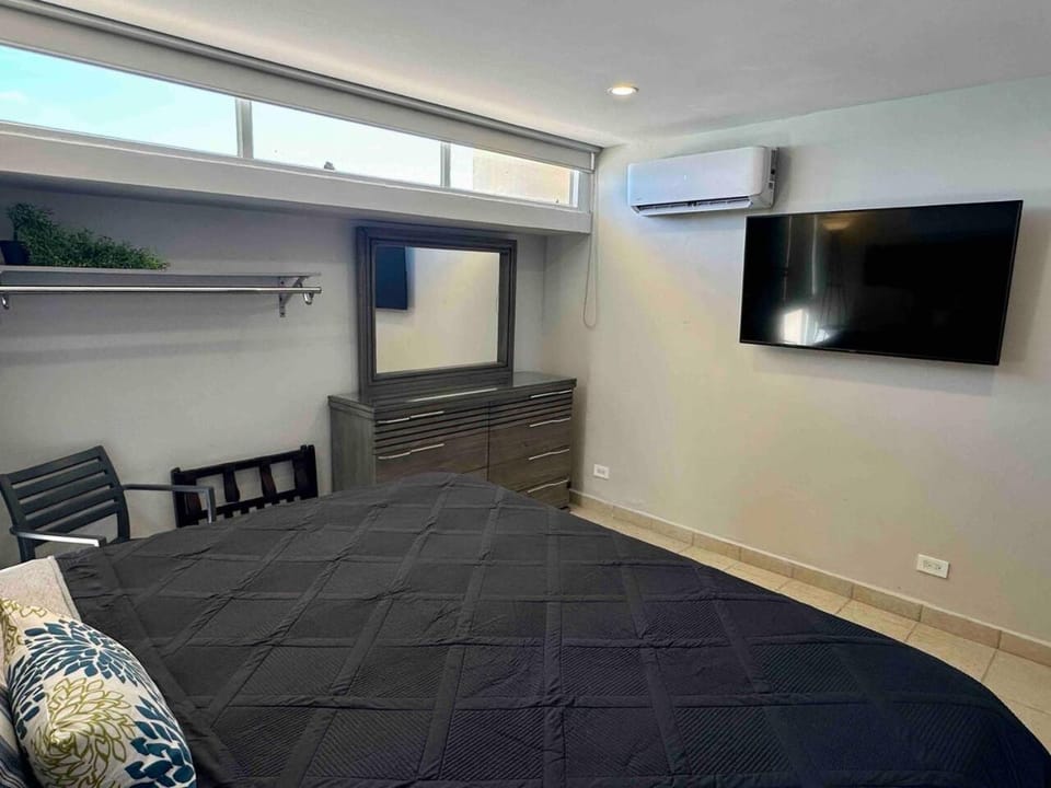 Bed, TV and multimedia, Bedroom, furniture, air conditioner