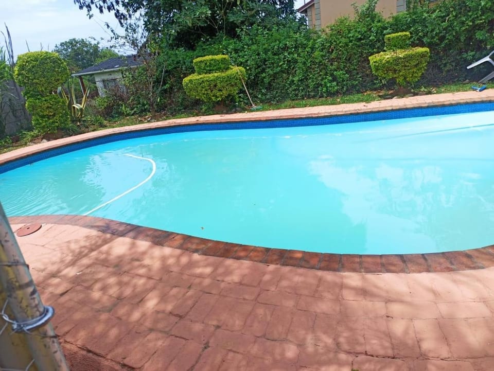 Phibs Guest House Bed and Breakfast in Africa