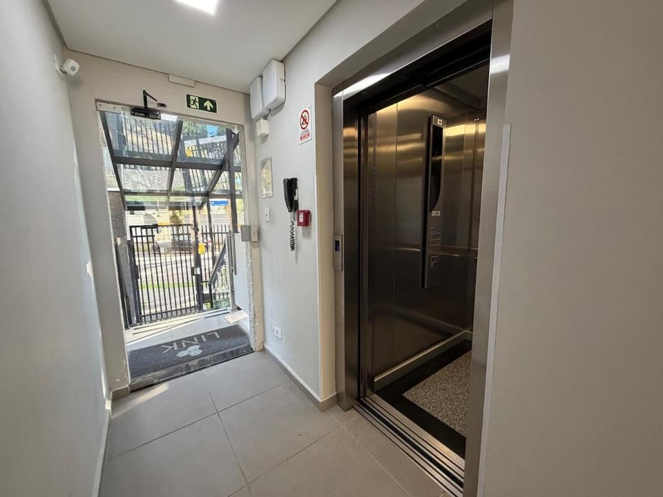 Studio Confortável no Água Verde Apartment in Curitiba