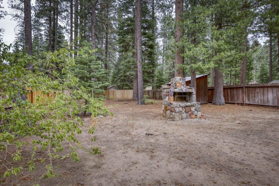 Gardner Mountain Hideaway House in South Lake Tahoe