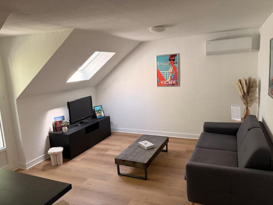 Charmant logement climatisé Apartment in Auvergne-Rhône-Alpes