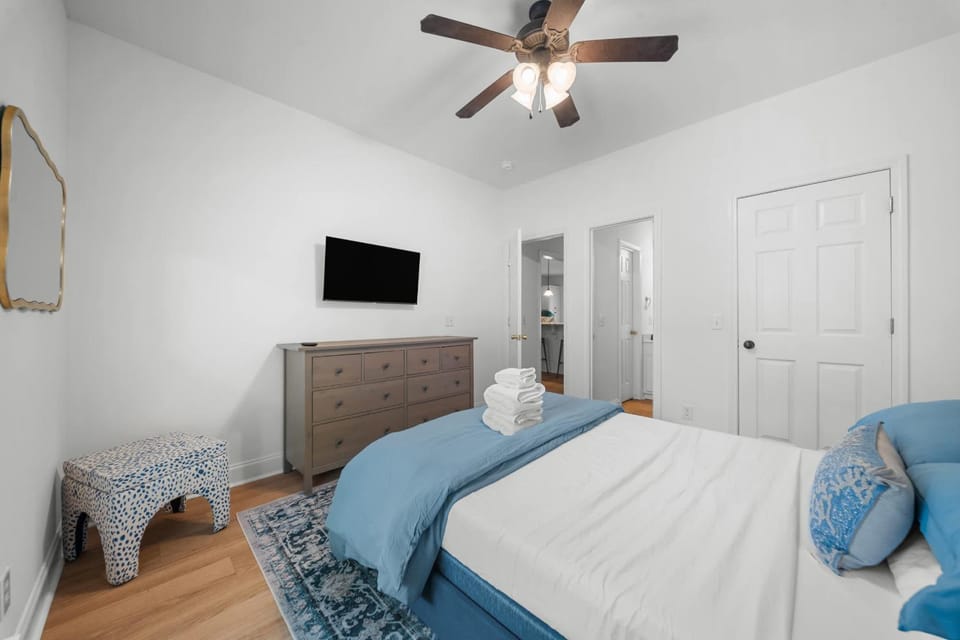 Gata suite close to GSU and paulson stadium Villa in Statesboro
