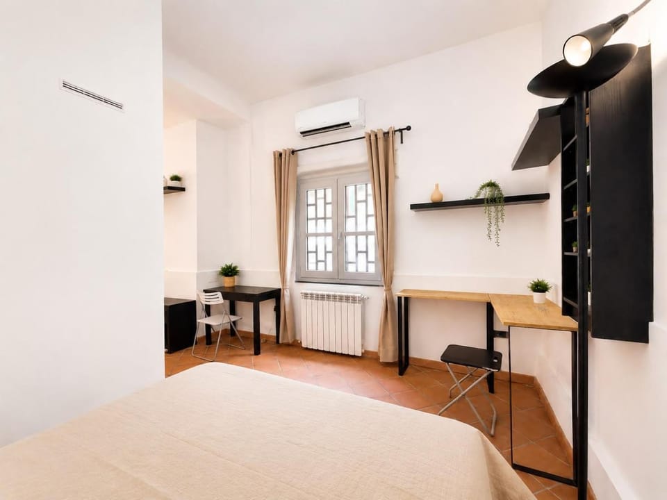 Loft in the Heart of Naples - Privacy -Wifi-Metro Apartment in Naples
