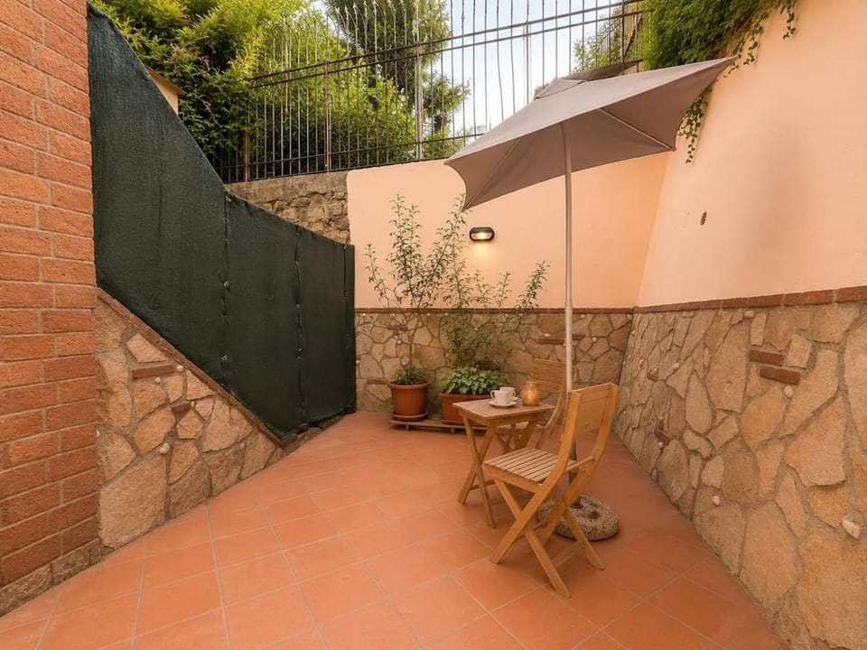 Loft in the Heart of Naples - Privacy -Wifi-Metro Apartment in Naples