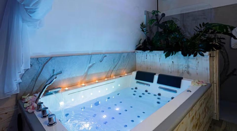 L'Écrin Romantique - Suite avec Balneo - Pacy Apartment in Normandy