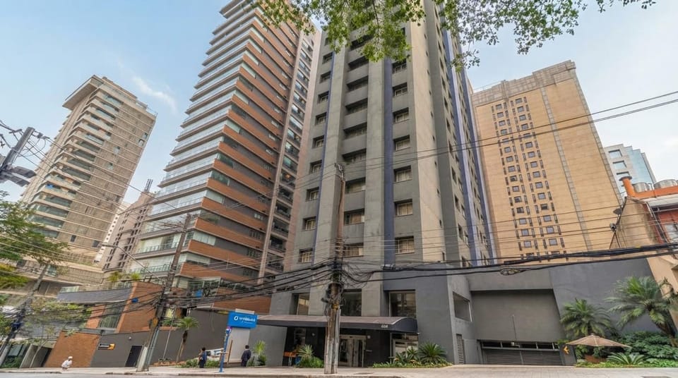 Property building, Facade/entrance, Off site