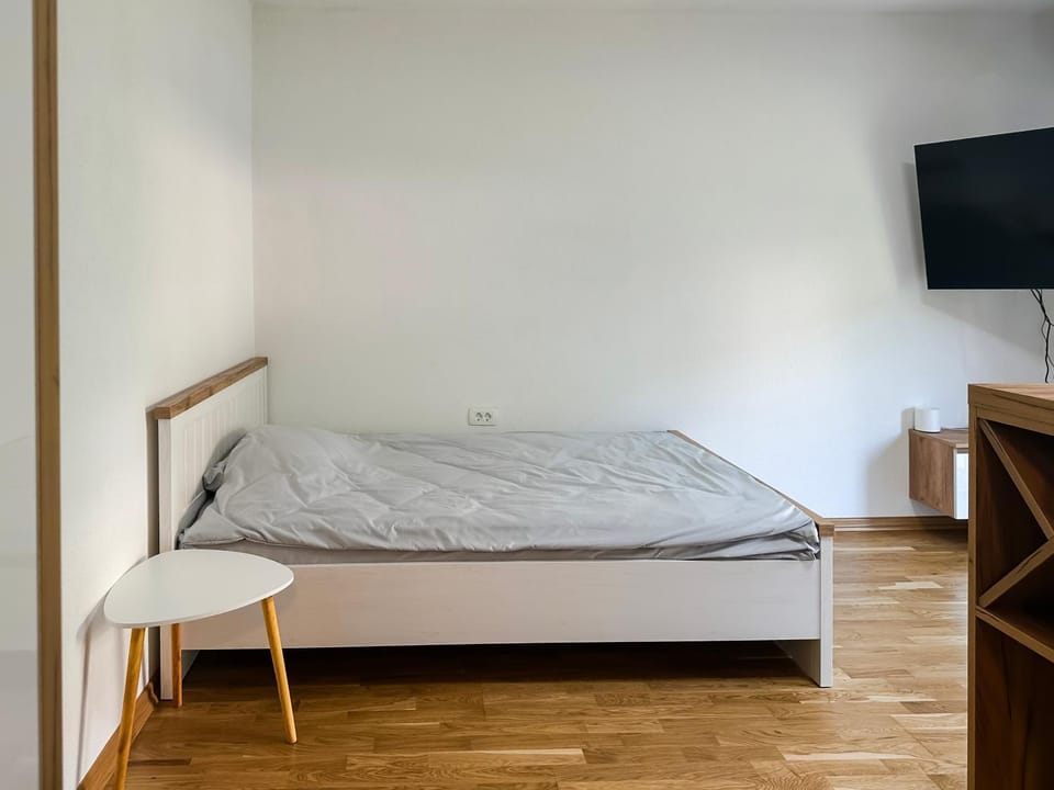 Bed, TV and multimedia