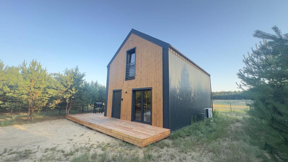 Property building, Day, Natural landscape