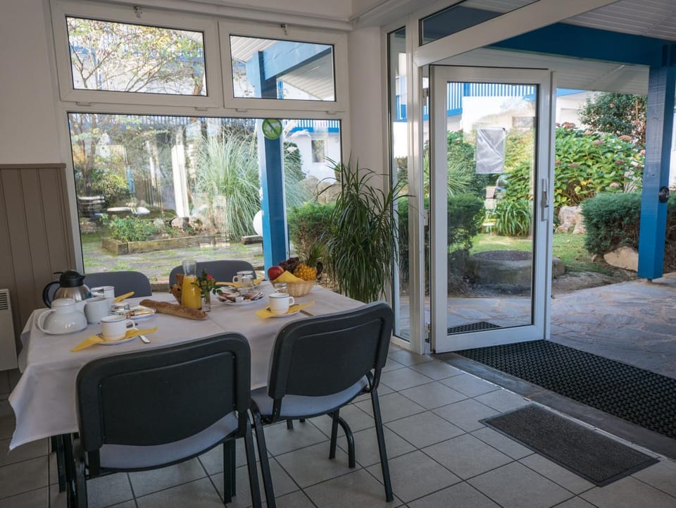 Continental breakfast