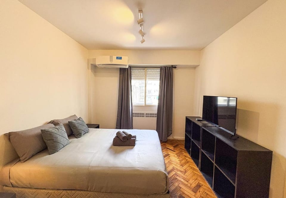 RentUp - Estudio con Localizacion Estrategica en Recoleta Av Santa Fe, Zona Universitaria y Medica Apartment in Buenos Aires