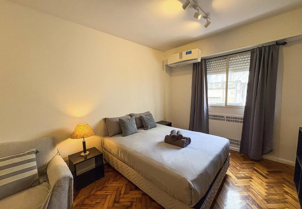 RentUp - Estudio con Localizacion Estrategica en Recoleta Av Santa Fe, Zona Universitaria y Medica Apartment in Buenos Aires
