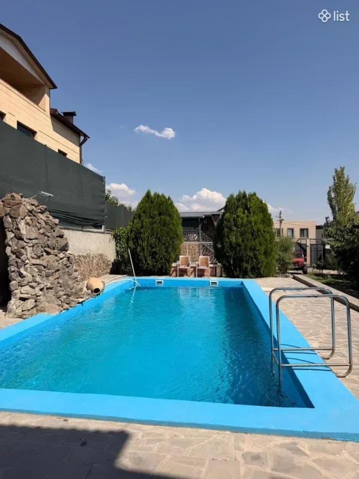 Karina Garden House House in Yerevan