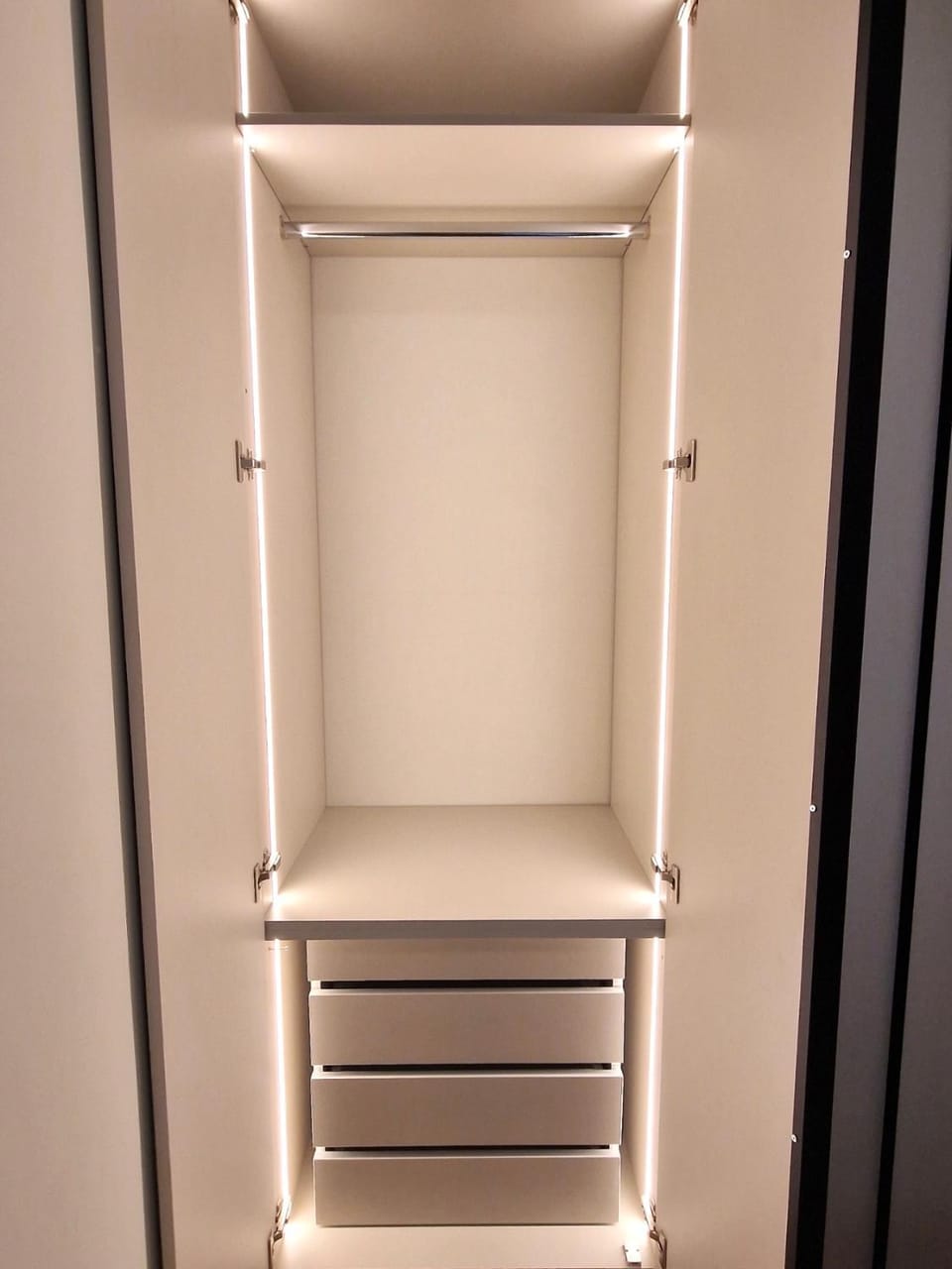 wardrobe