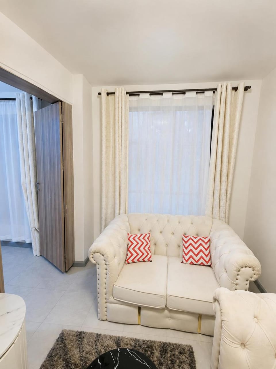 The Cheapest BnB Tsavo Royal Roysambu-07o1513o12 -2,200ksh A Night Apartment in Nairobi County