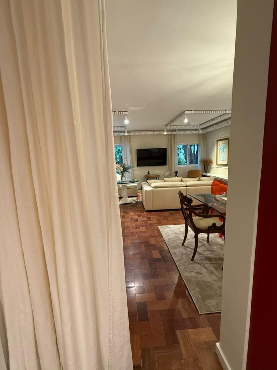 House with personality on the best block in Jardins! Apartment in State of São Paulo