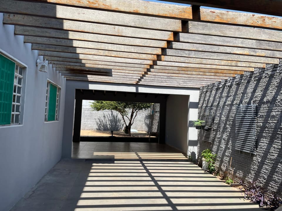 Conforto proximo a Hospital Regional, Prefeitura, PF, ETFMT House in Santa Cruz Department, Bolivia