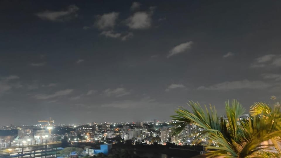 LuxeBnb 2bhk Riverside Baner Apartment in Pune