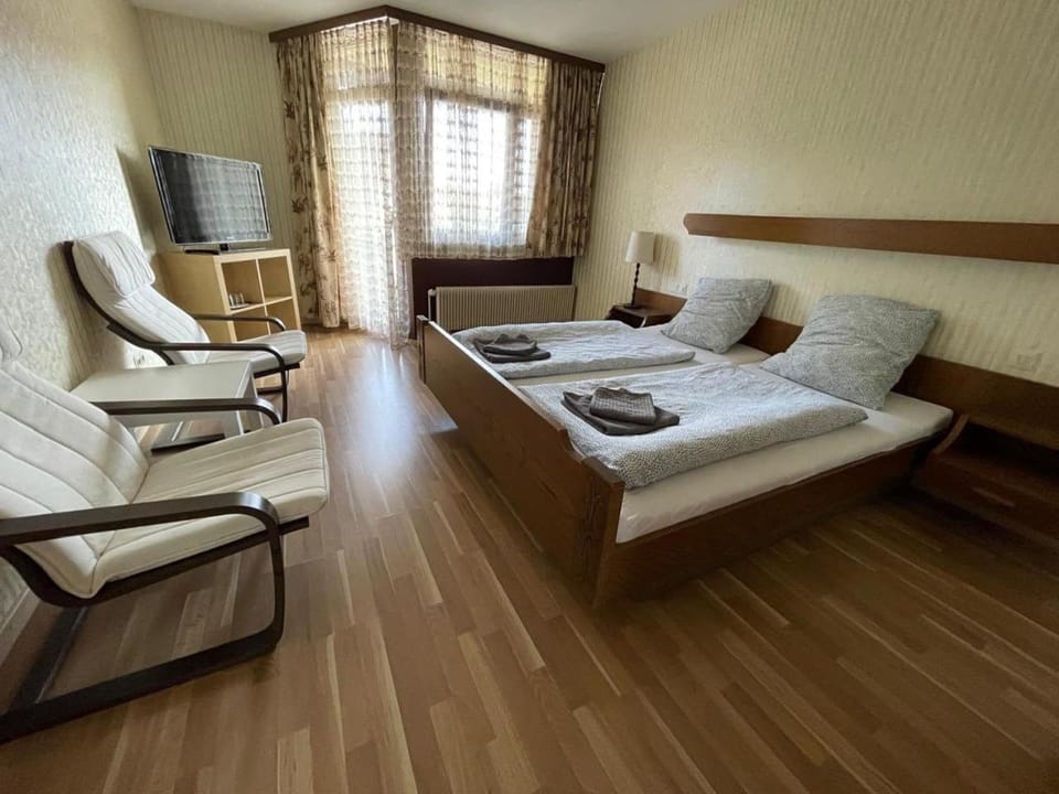 ESER Hotel Restaurant Apartment in Baden-Württemberg