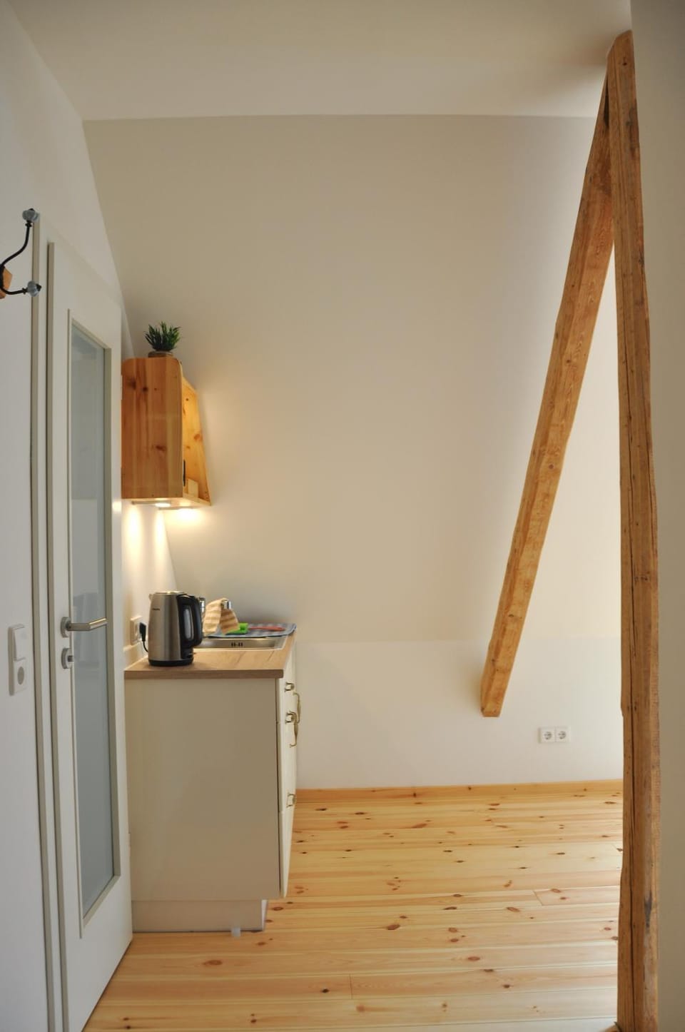 Kitchen or kitchenette, Photo of the whole room