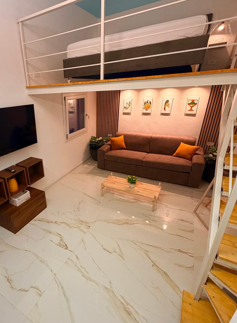 TV and multimedia, Living room, Seating area