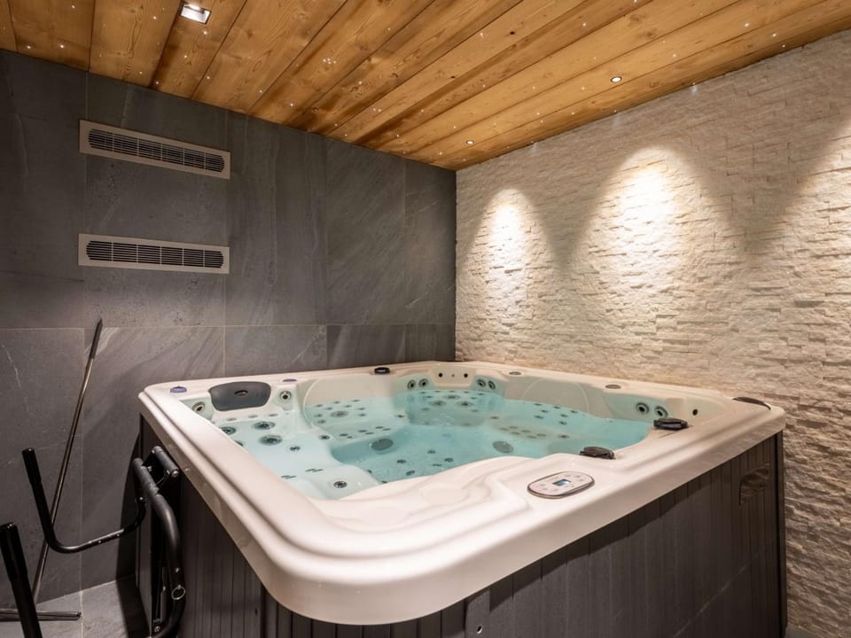 Appartement moderne, jacuzzi - 14 pers. Apartment in Les Gets