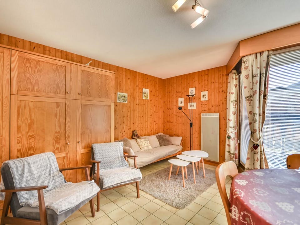 Appartement pratique avec parking - 4 pers. - FR-1-671-378 Apartment in Les Gets