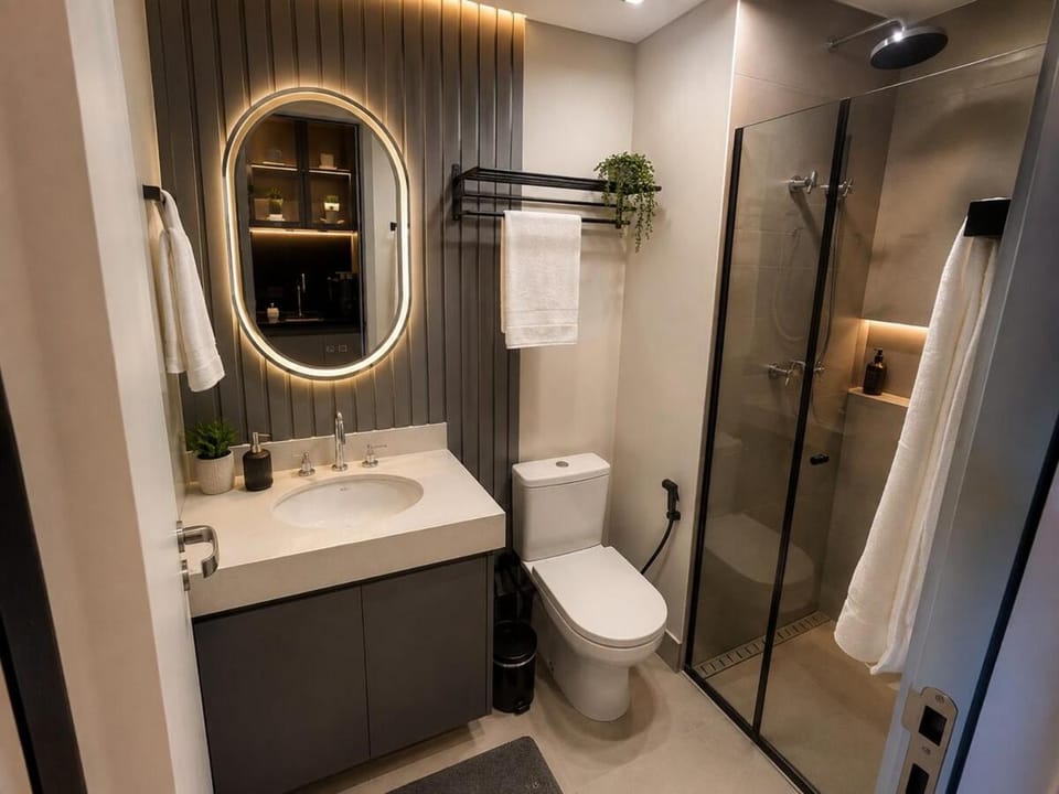 Shower, Toilet, Bathroom, bidet, towels
