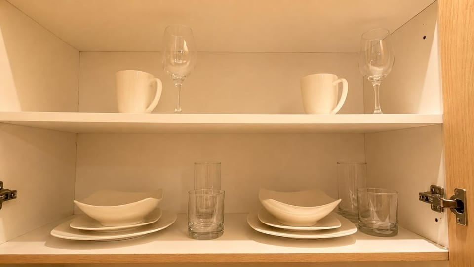 Coffee/tea facilities, Kitchen or kitchenette