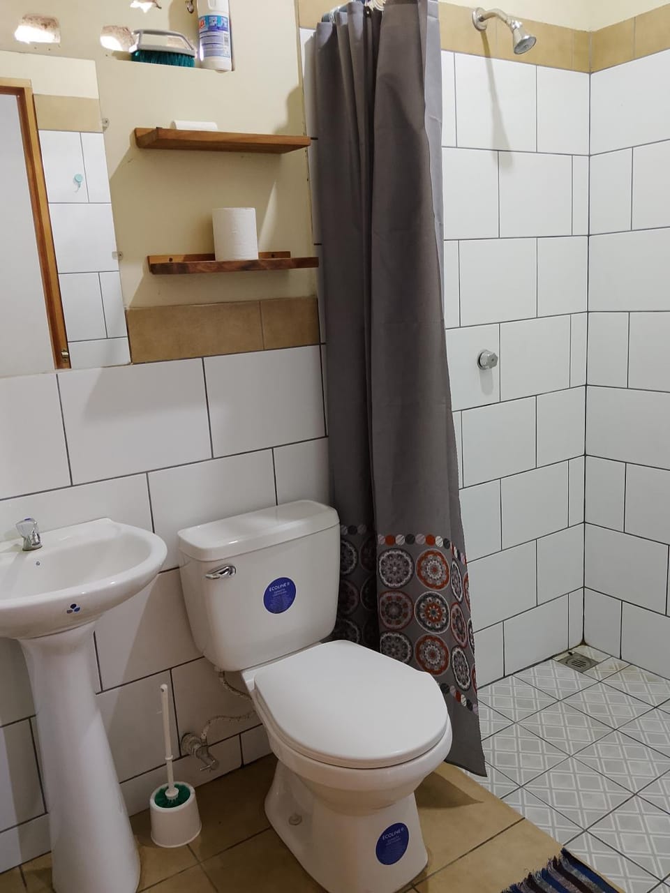 Shower, Toilet, Bathroom