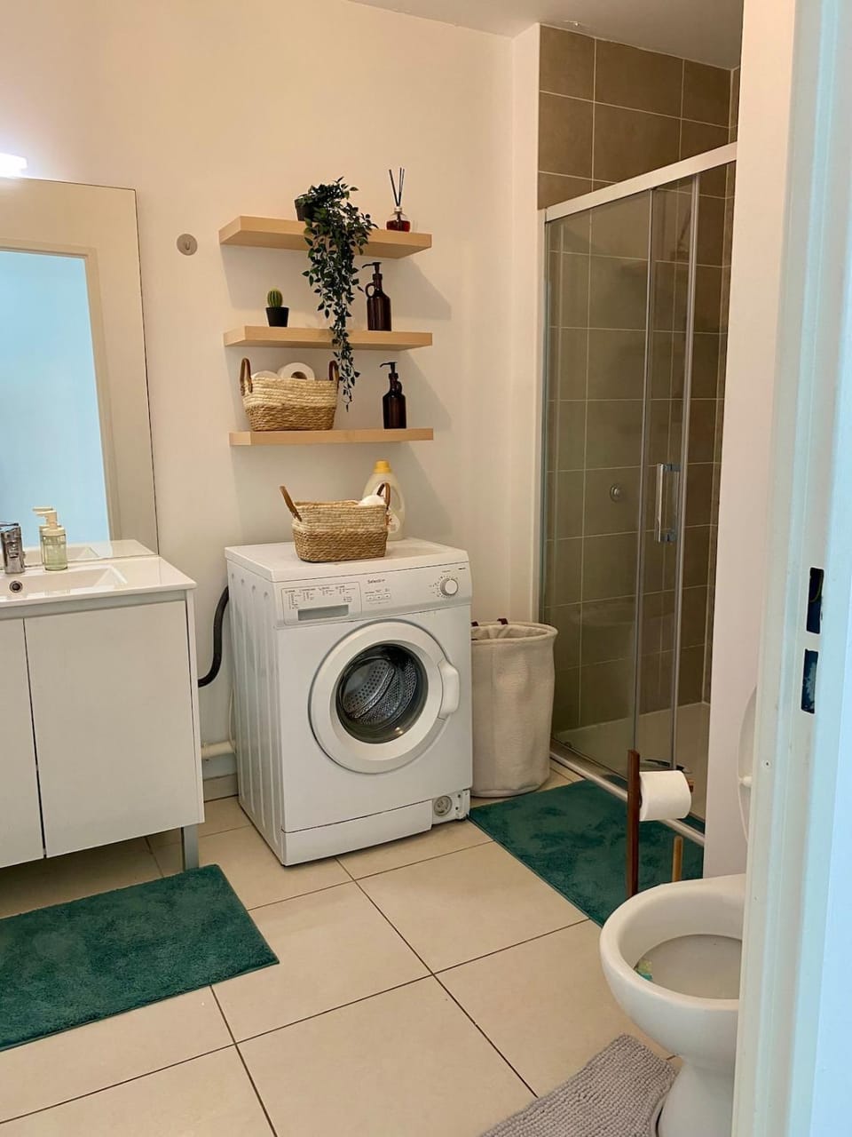 Entire Appartment in Heart of Marseille near Vieux Port Apartment in Marseille