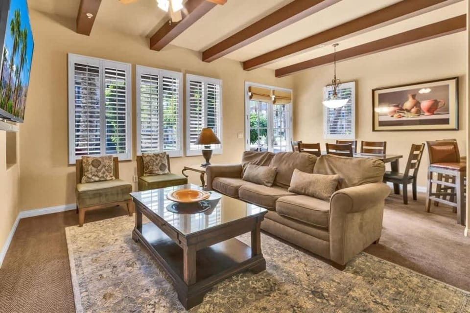 Villa Sunstone A - 1BR Legacy Villa Apartment in Indian Wells